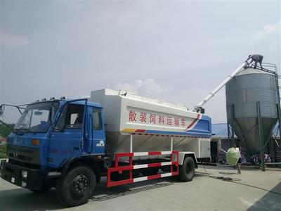 散装饲料车市场行情解析 饲料车价格与胶州市及湖北程力专用汽车股份公司的供应分析
