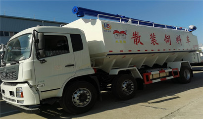 东风多利卡散装饲料车