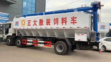 高效运输新趋势 散装饲料车如何助力畜牧产业升级